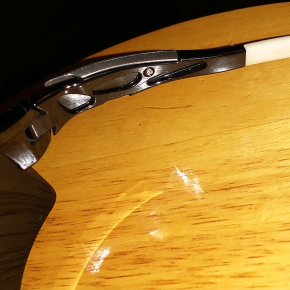 Designer SunGlass - Picture 6 of 8